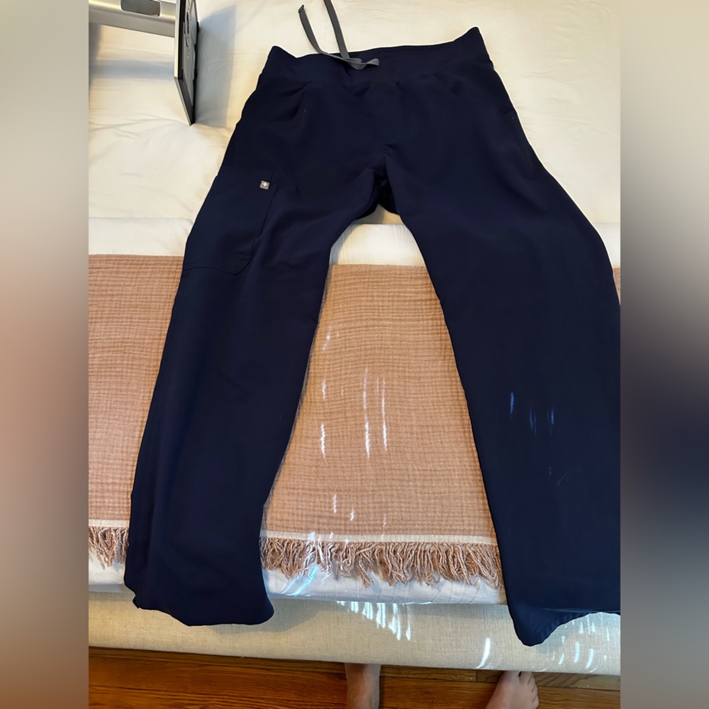 Figs straight leg scrubs